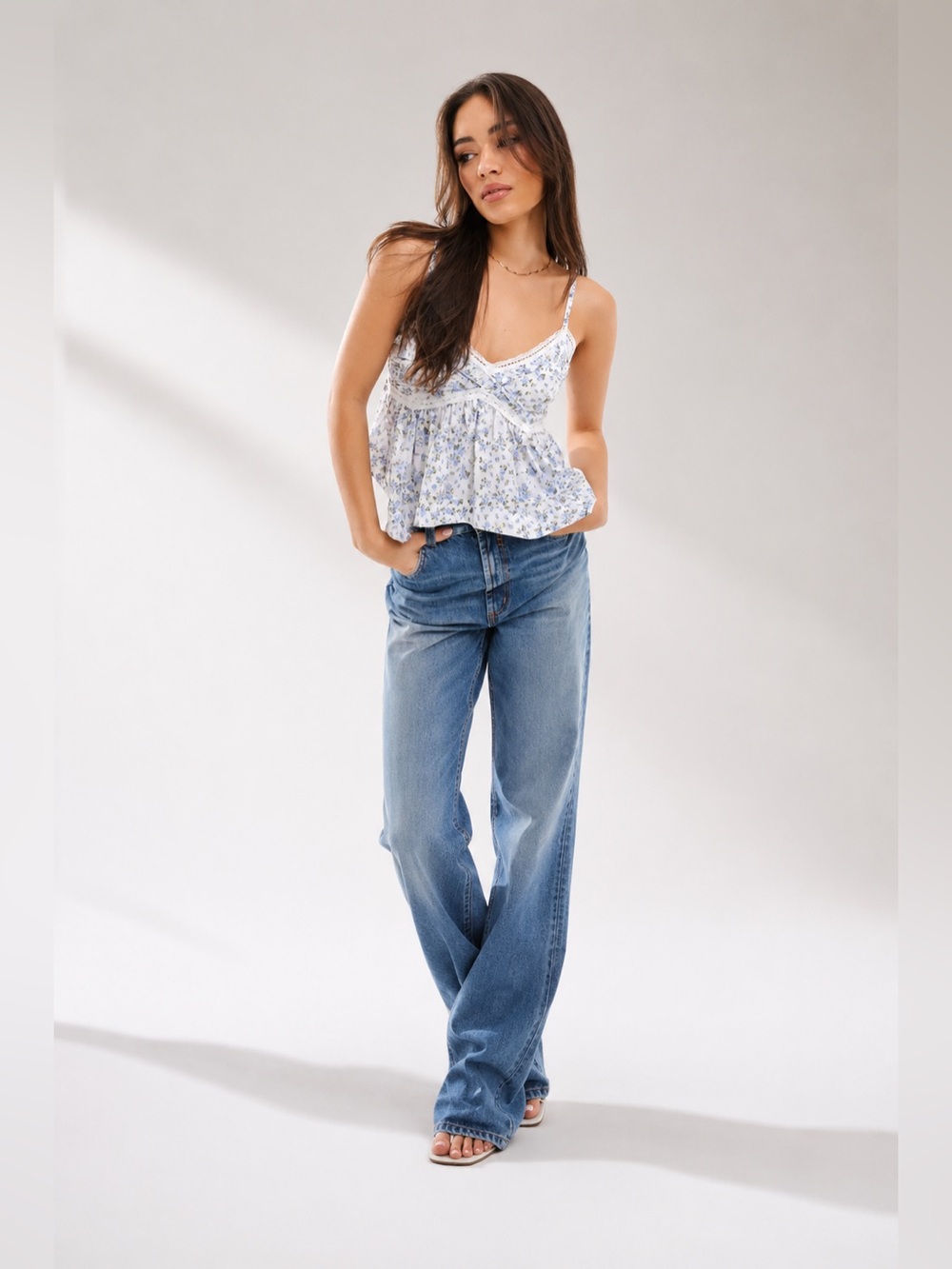 💙 Hollister Floral Lace Trim Cami Babydoll Tank Boho Y2K Medium